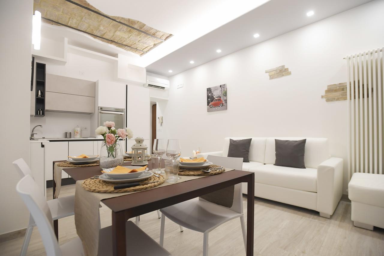 Laterano 250 - Colosseo Рим Экстерьер фото